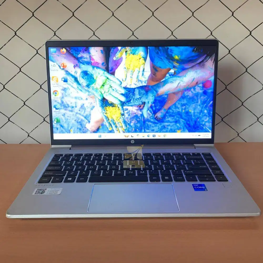 HP ProBook 440 G8 / i5-1135G7 / 8GB / SSD 256GB / WIN 11