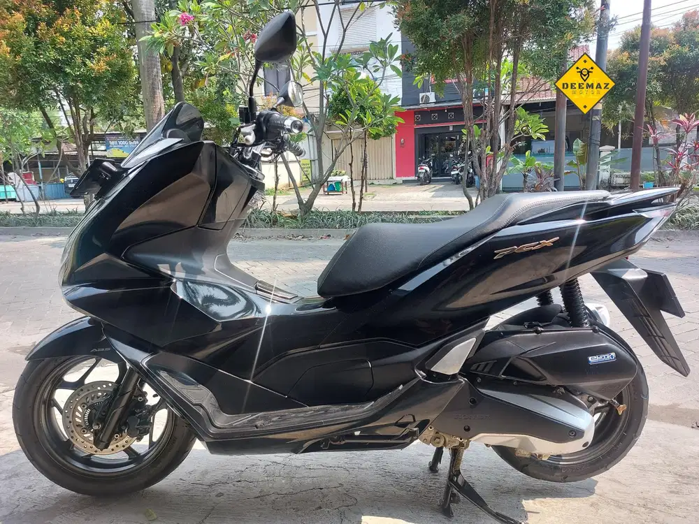 (DP 300)‼️ PCX 160 ABS Hitam 2022 Cash, Kredit & Tukar Tambah