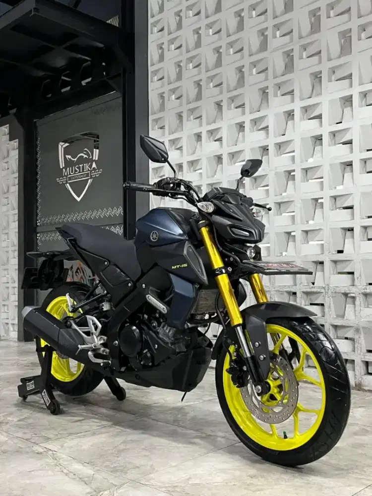 YAMAHA MT15 2019 - Chintia Mustika