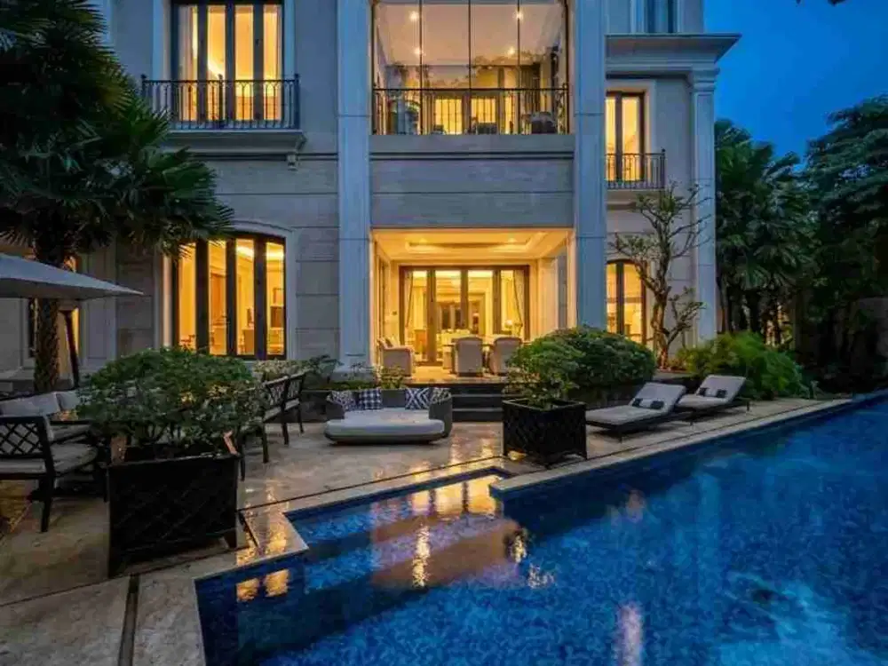 Rumah secondary fully furnished patra kuningan