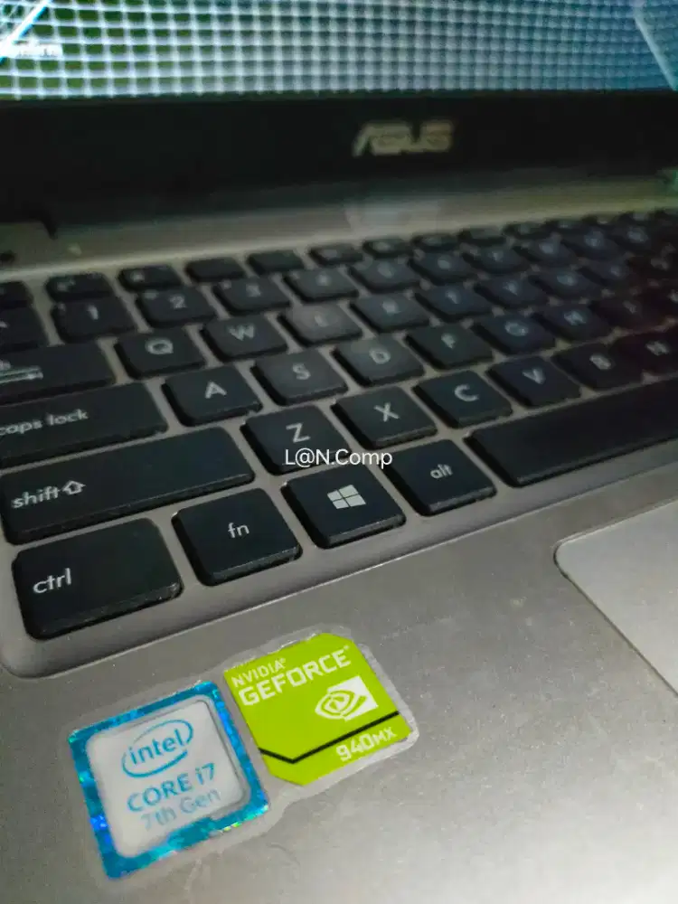 Asus Core i7-7500u SSD+Vram Nvidia Lengkap dos