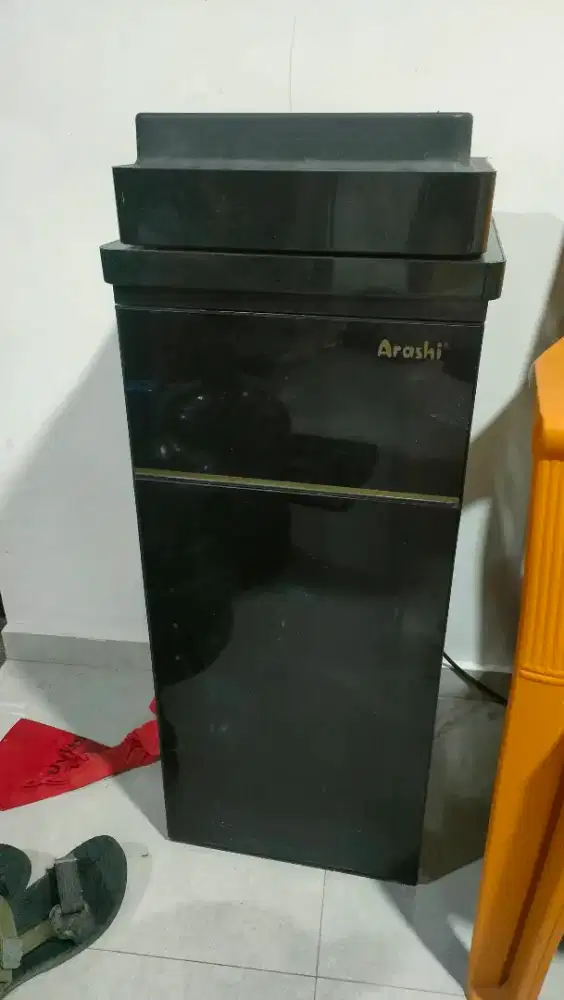Dispenser Arashi galon bawah