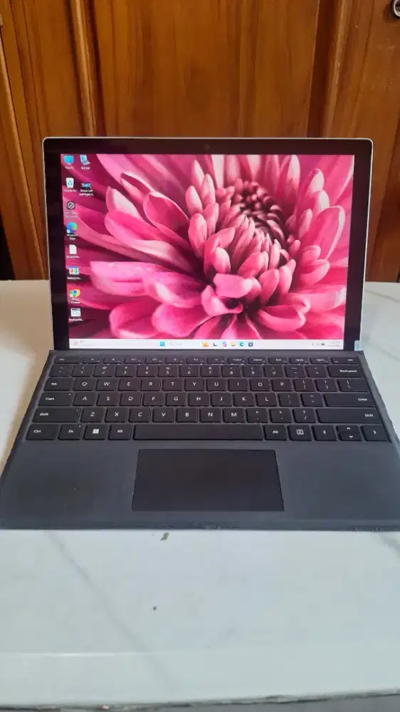 Laptop Surface Pro 7 (i5 Gen 10, 8 GB - 128 GB)
