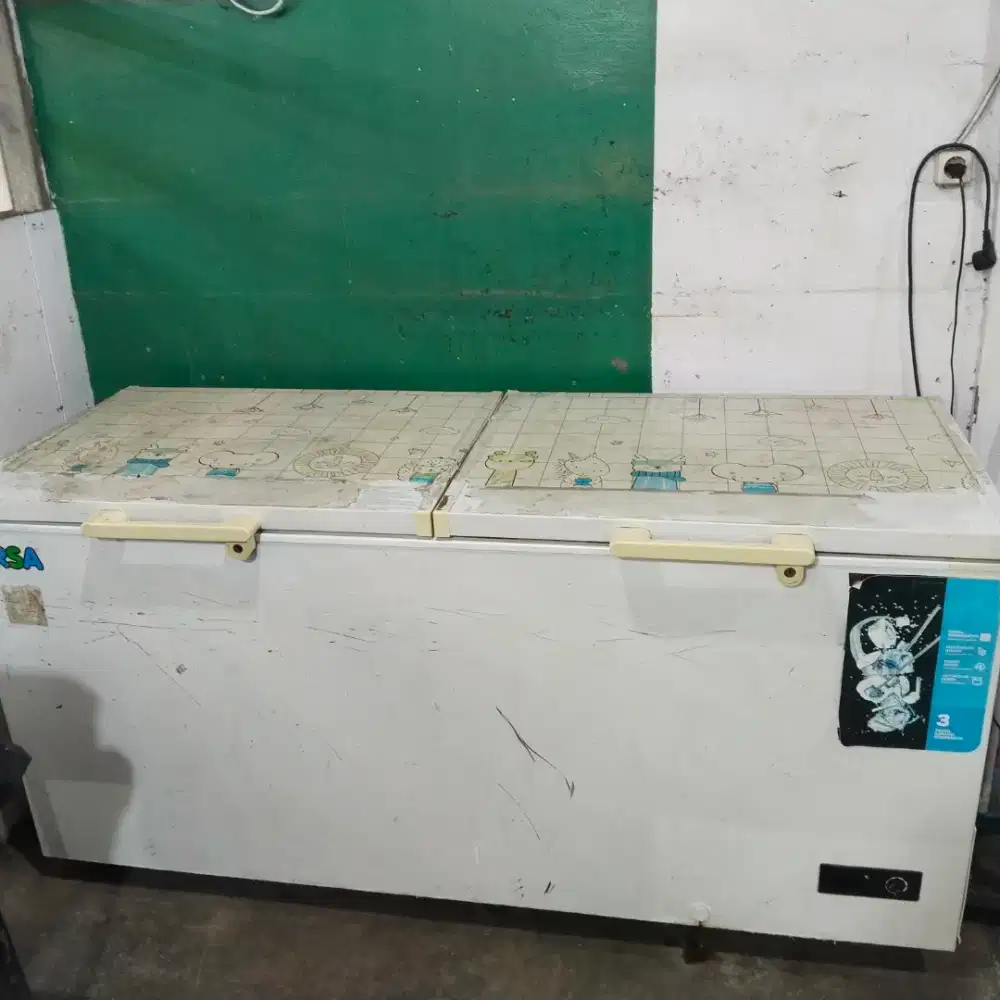 Cheesy Frezer merk RSA 600 liter 2 Pintu