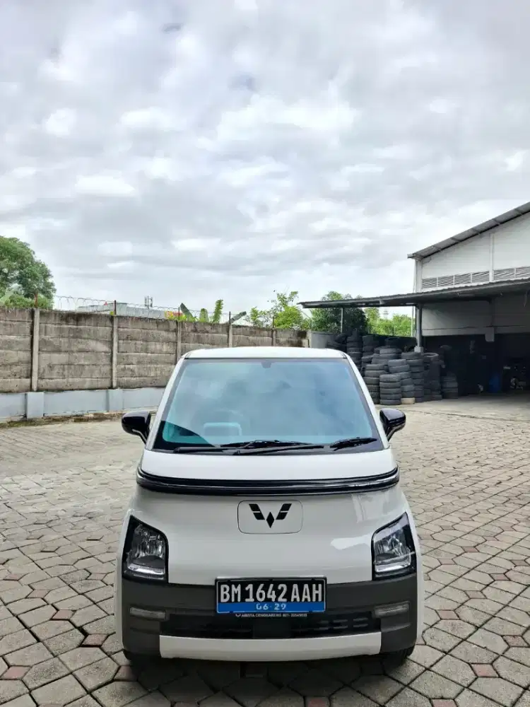 Wuling air ev 2024 range200 matic. Km 9rb antik