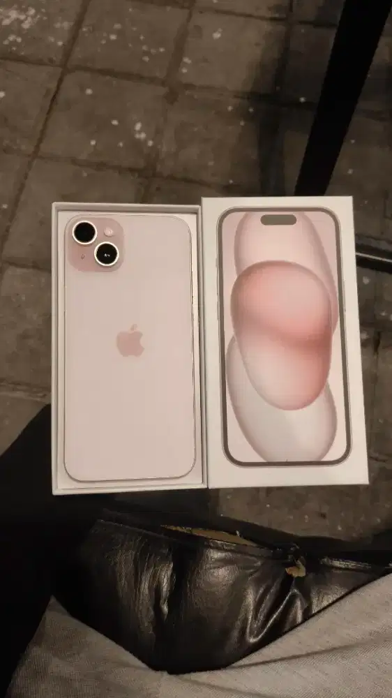 iPhone 15 Plus Inter