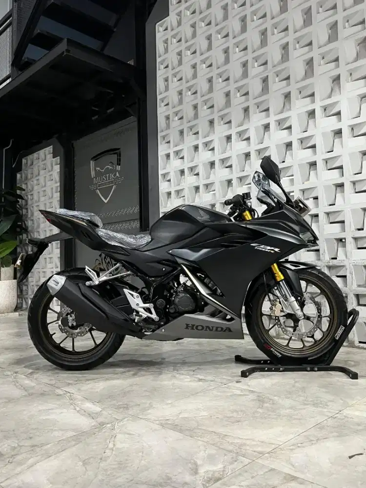 HONDA ALL NEW CBR 150 2024‼️ODO 600 PERAK‼️- Chintia Mustika