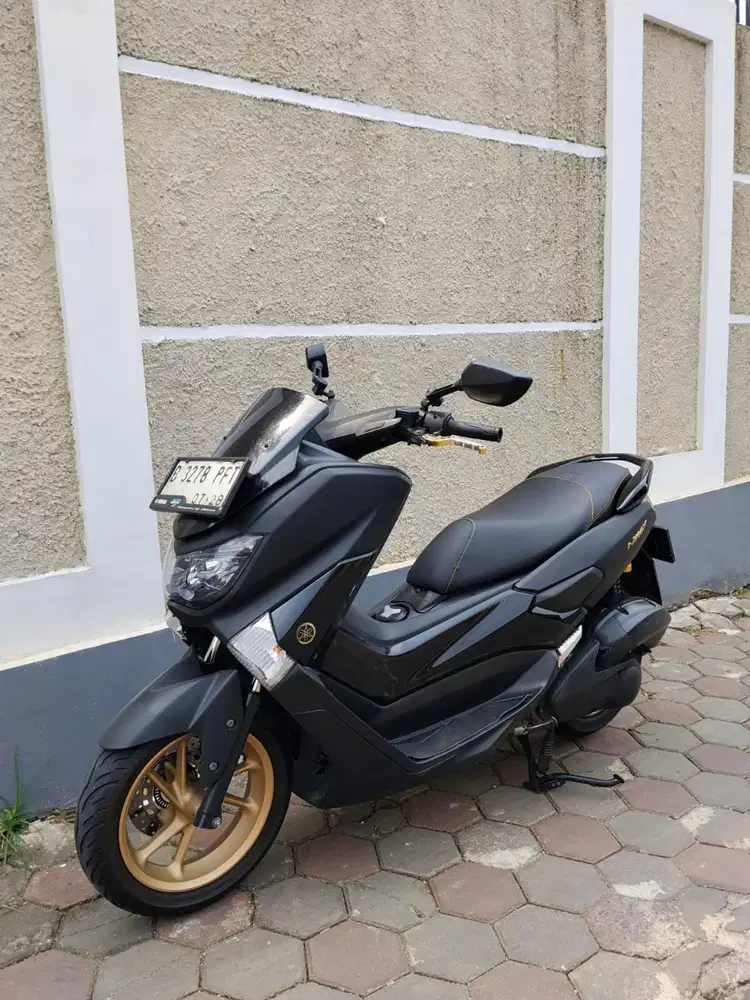 (jual) yamaha nmax old 2018 surat lengkap gres