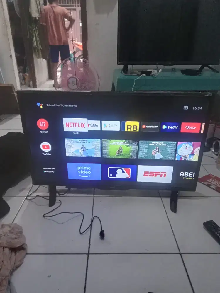 BU led tv akari 32 sudah android tv nonton netflix & youtube lanjay