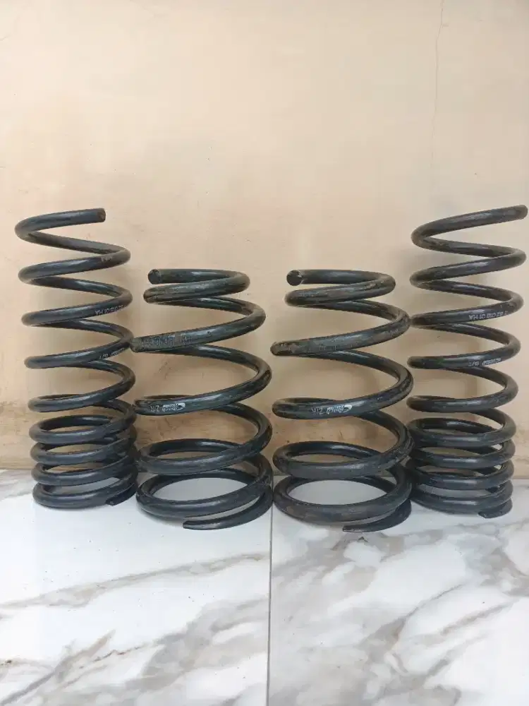 Eibach lowering kit Toyota Innova bensin depan belakang no tein no h&r