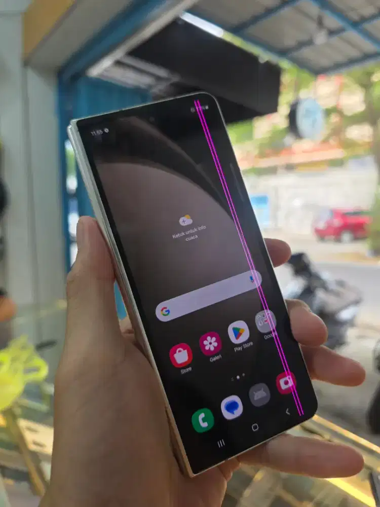 Samsung fold 5 minus sesuai gambar layar dlm off
