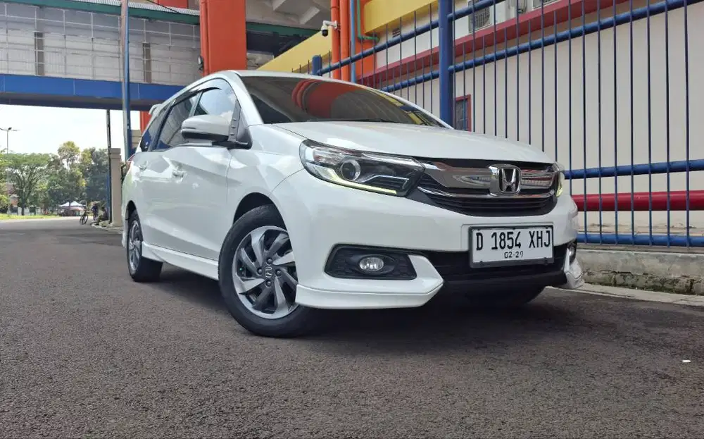 (LOW KM) Honda Mobilio 1.5 E MT 2020 - KM 31rb - Pajak Februari 2027