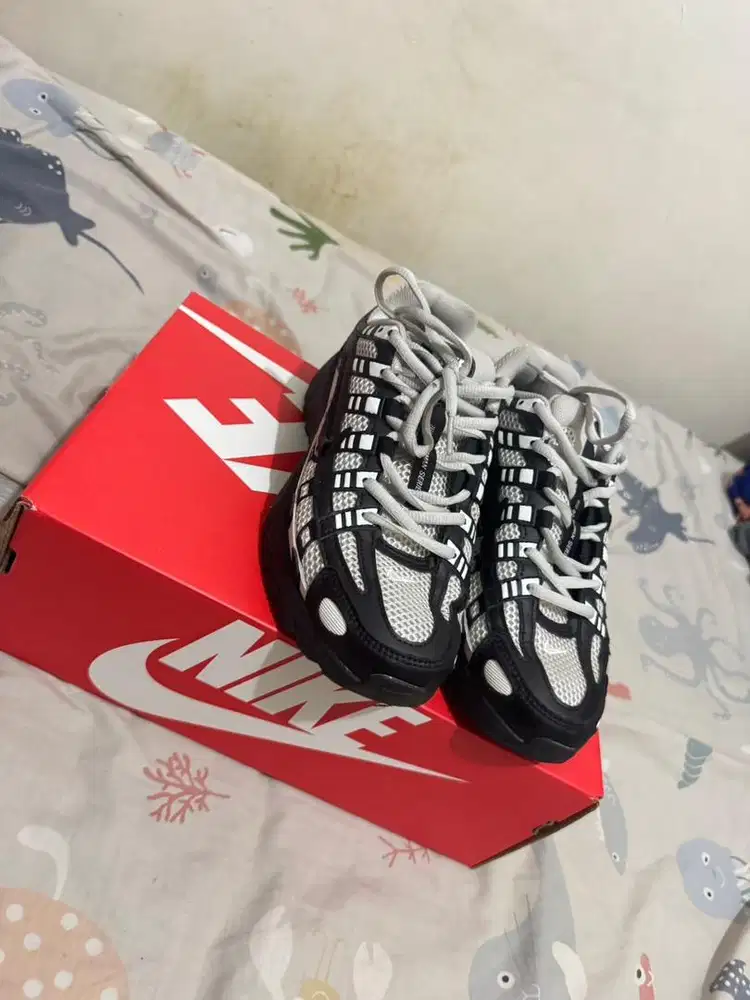 SEPATU NIKE P6000