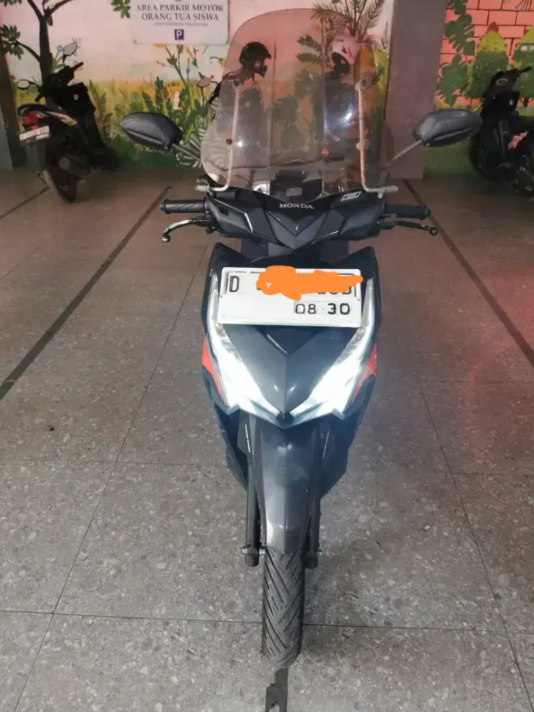 Vario 125 LED 2015 Low KM Orisinilan