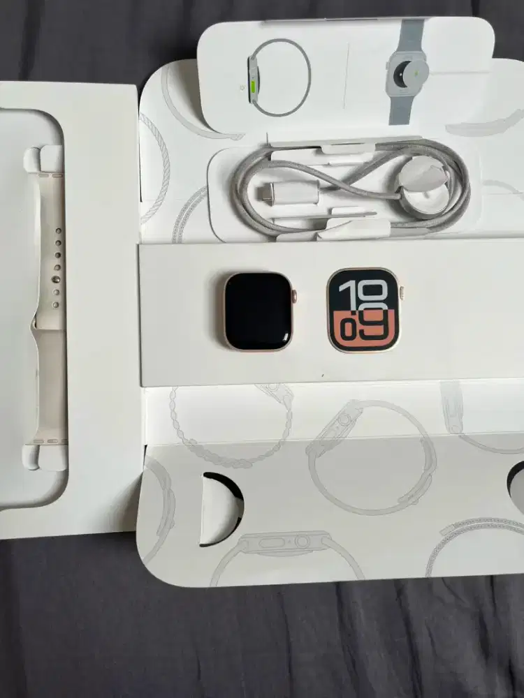 Apple watch series 10 42mm garansi resmi iBox