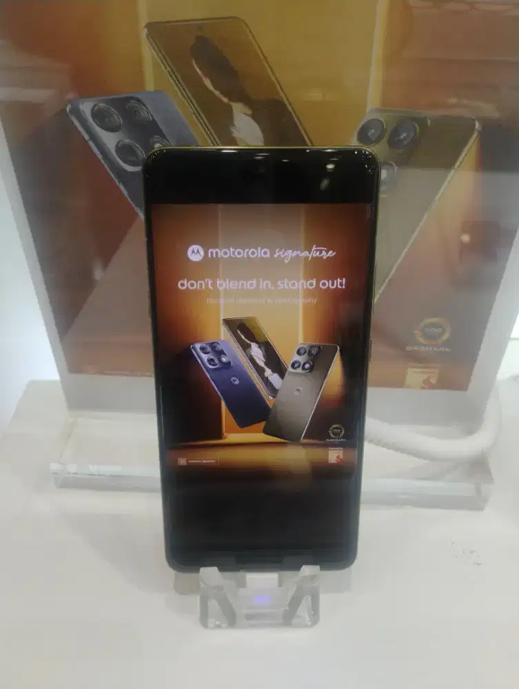 MOTOROLA SIGNATURE