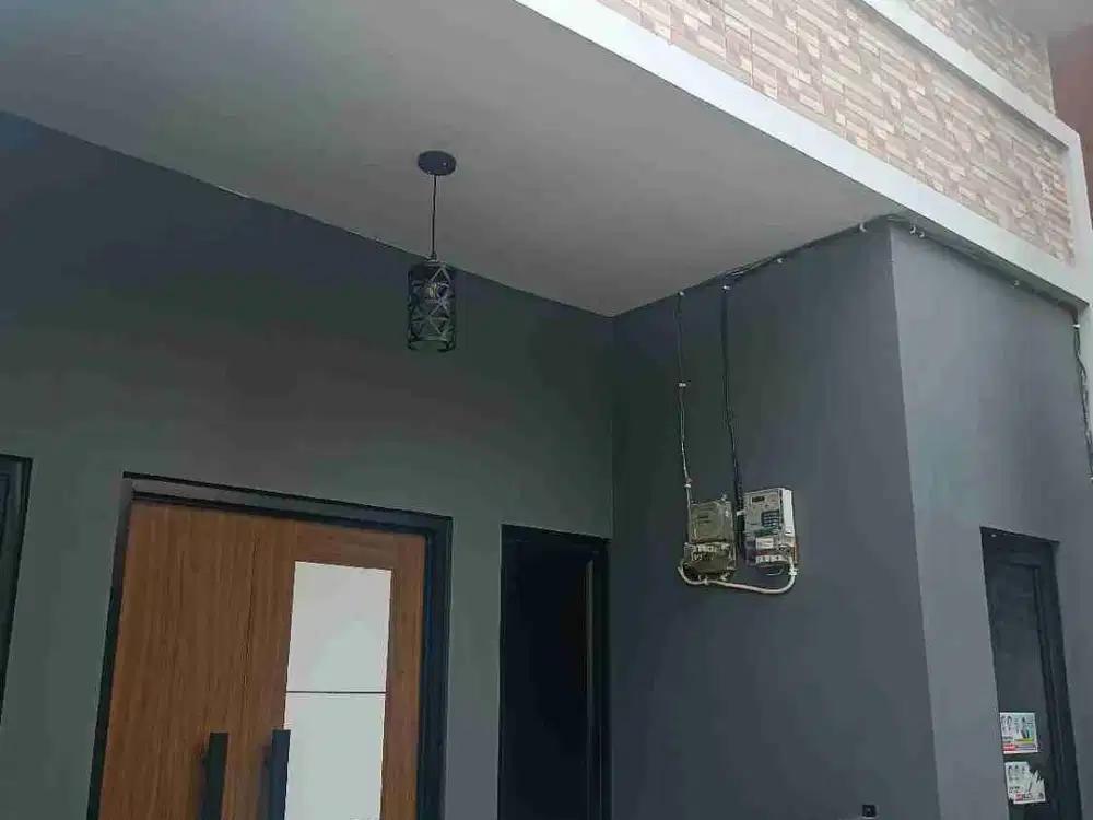 rumah akses motor dalam perumahan di cempaka putih timur