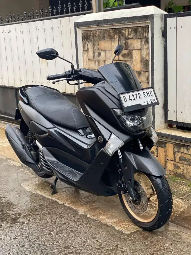 Jual nmax 2018 km rendah