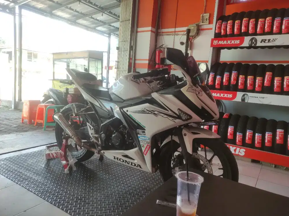 JUAL CBR 150 R FACELIFT 2017