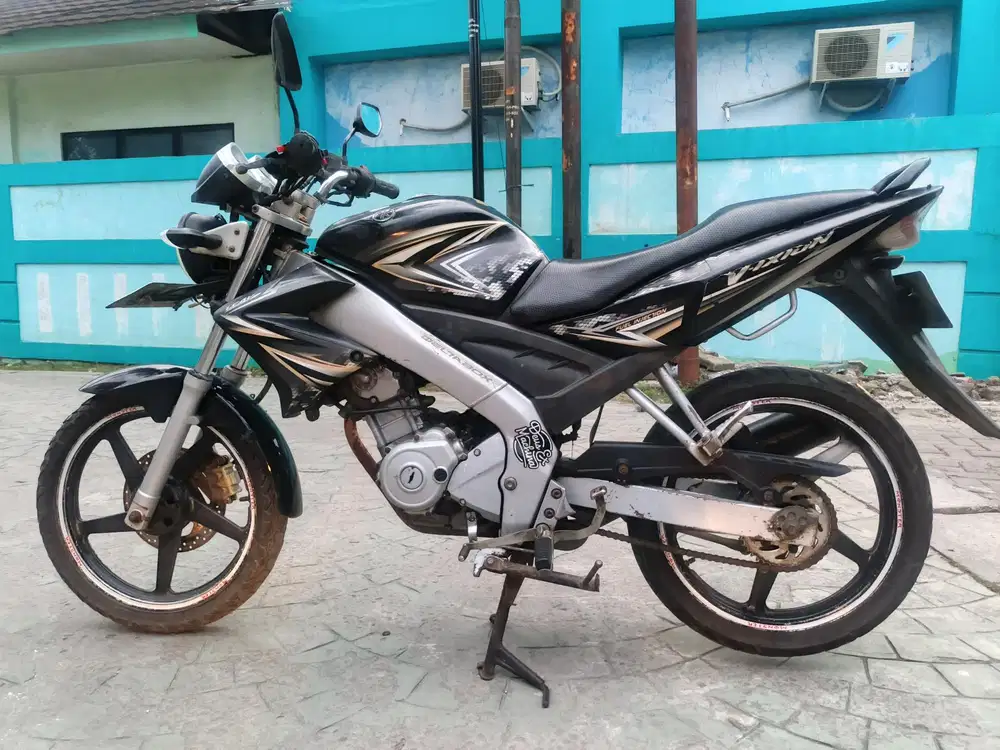 Yamaha Vixion FI 2010 stater halus mulus terawat