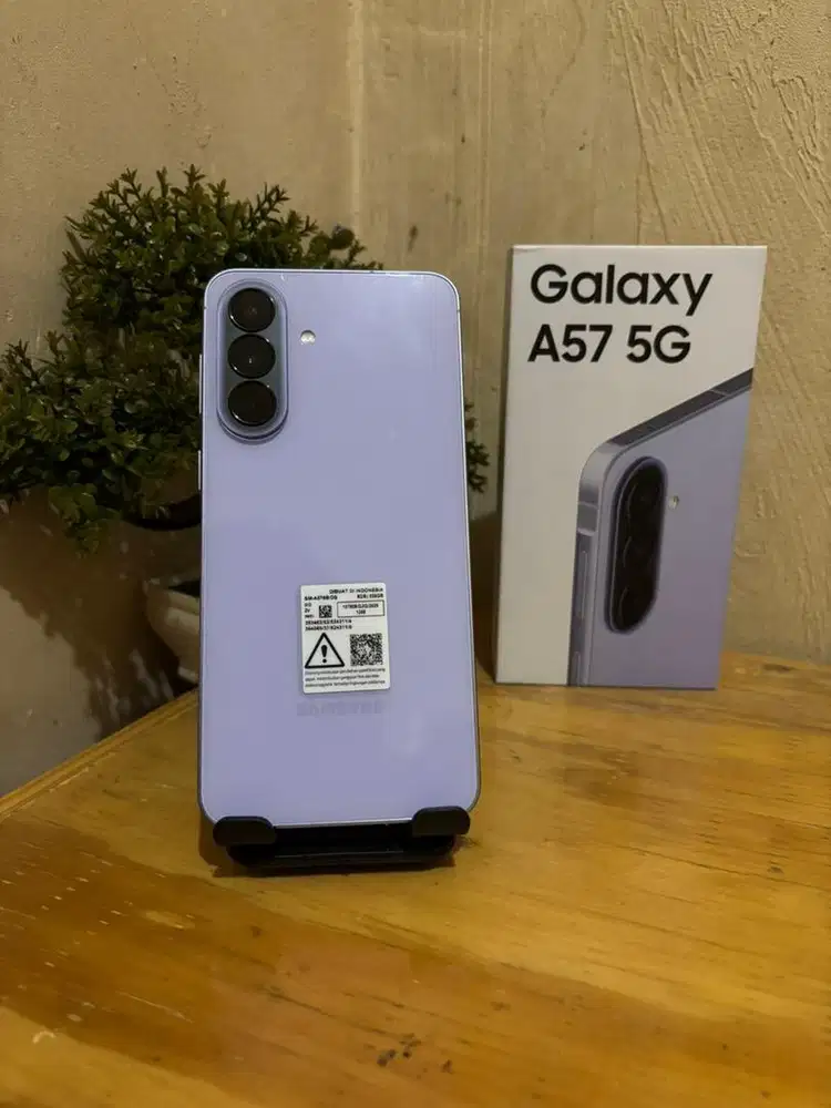 Samsung A57 5G 8gb+8gb/256gb Like New