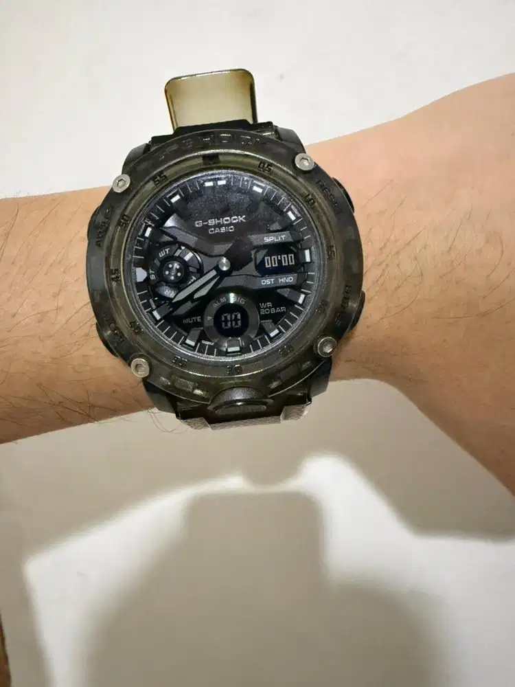 Jam tangan G-SHOCK GA 2000