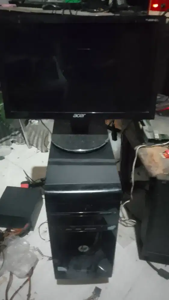 Komputer PC hp pavilion g6  dan monitor