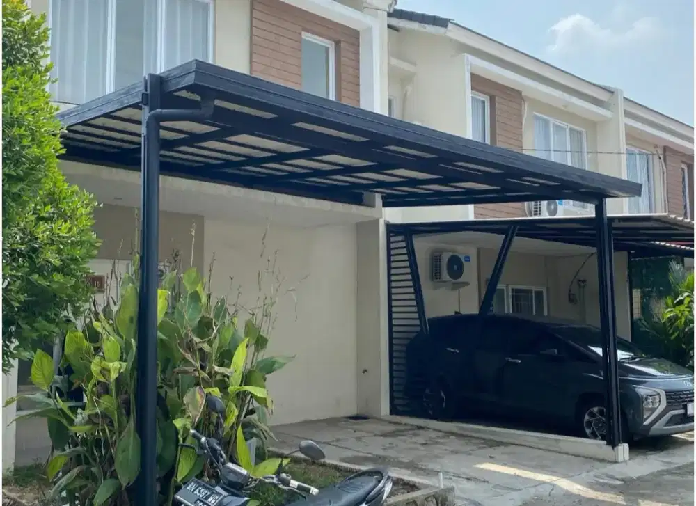 Kanopi baja ringan dan garasi