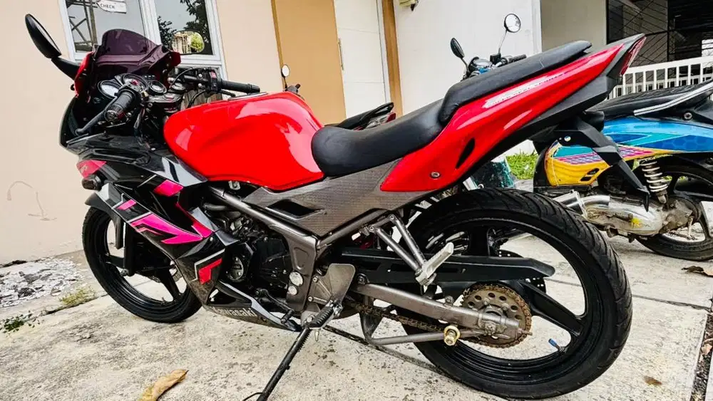 Ninja RR 150 New Merah