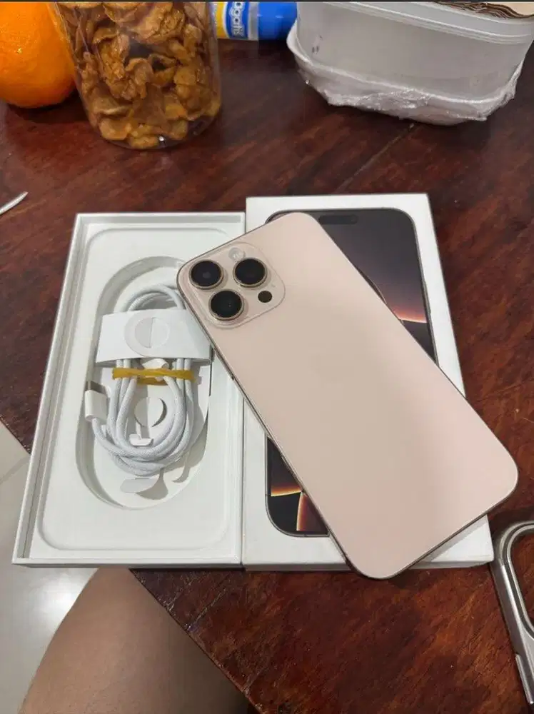 Iphone 16 Pro Max 256 iBox
