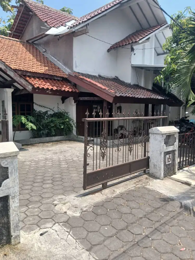 Rumah dekat kampus udinus semarang