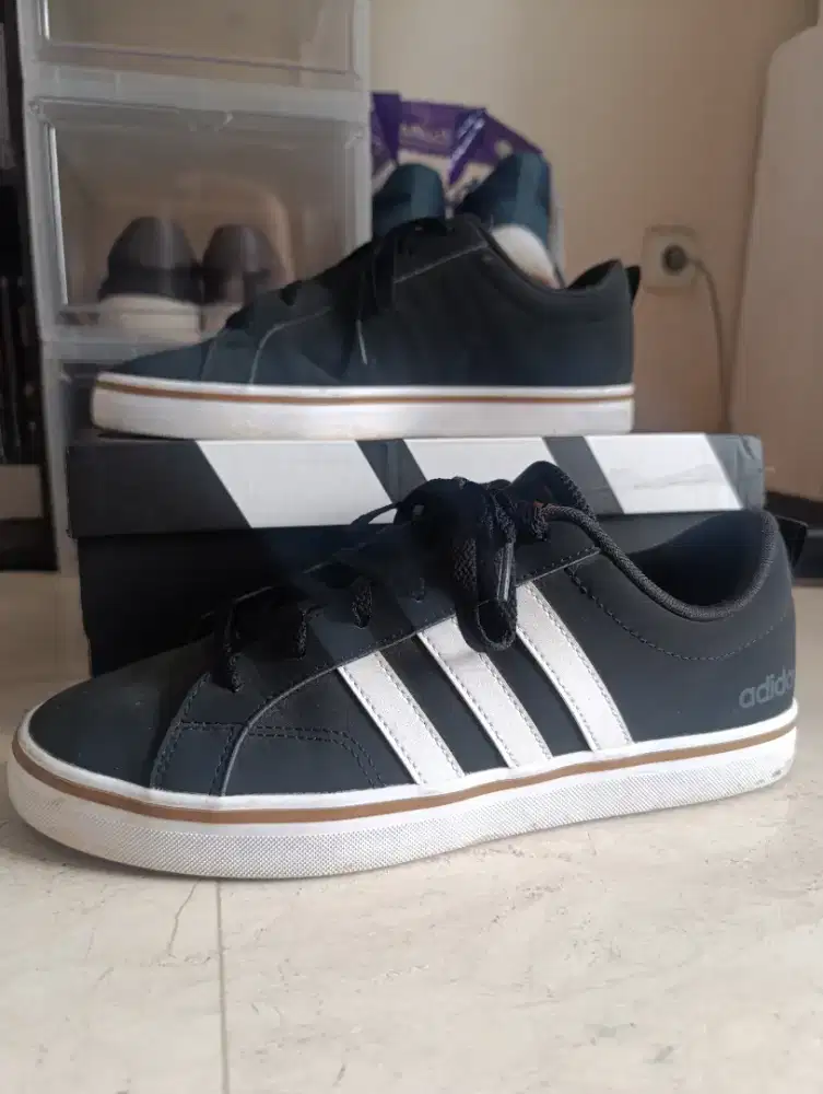 Sepatu Sneakers Adidas VS Pace 2.0 Size 43 1/3