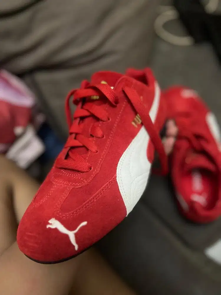 Sepatu puma speedcat merah
