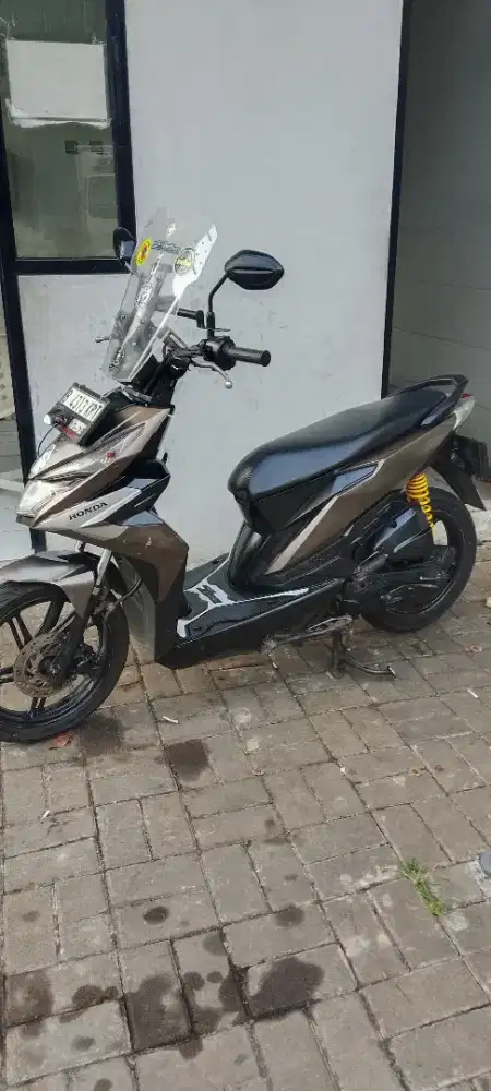 Jual motor seken. Surat lengkap