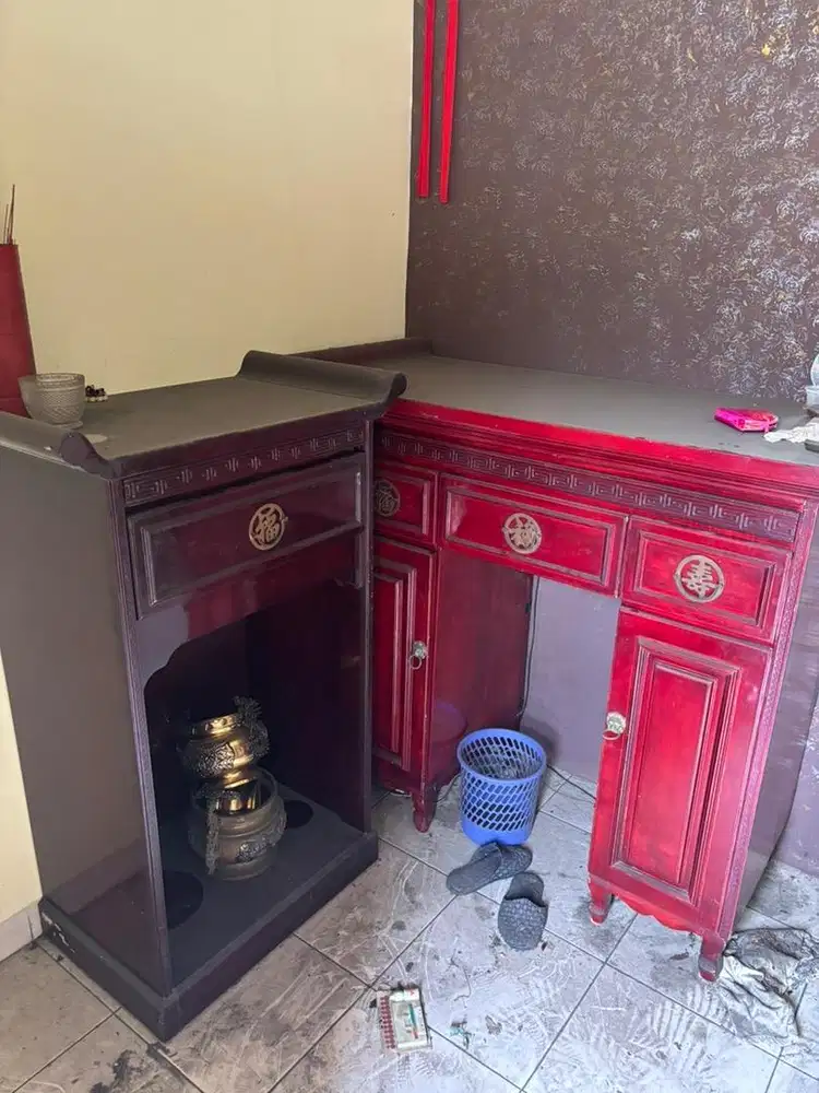 Meja altar sembayang