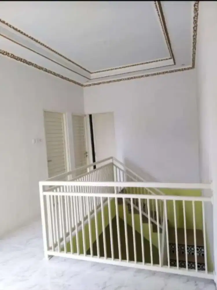 Tukang bangunan