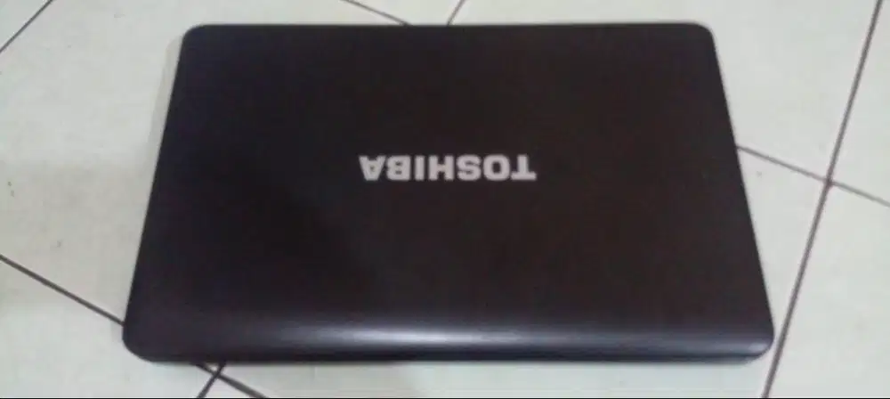 Laptop Toshiba Dynabook Satelite B350/B-Intel Corei3-M380-RAM 4GB - HD