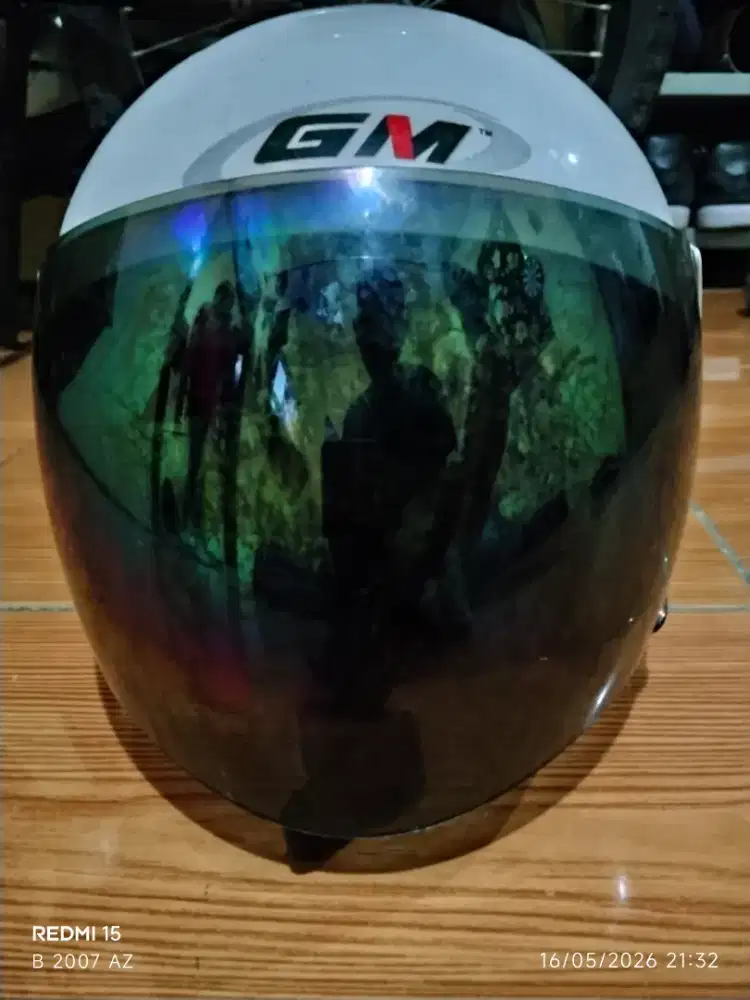 helm anak-anak GM