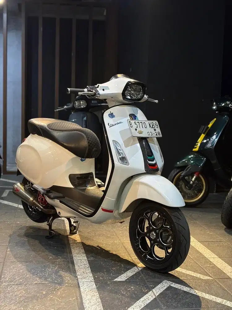 PIAGIO VESPA MATIC SPRINT 150 IGET ABS FACELIFT TAHUN 2023