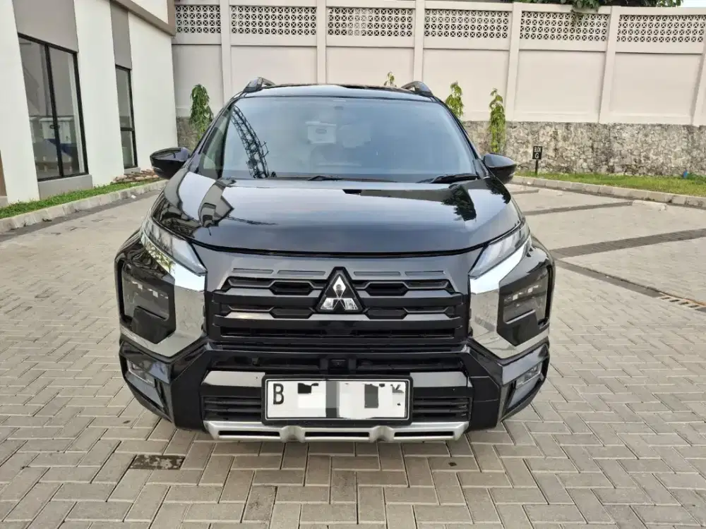 Mitsubishi Xpander Cross Premium Package 2022 - Sangat Terawat
