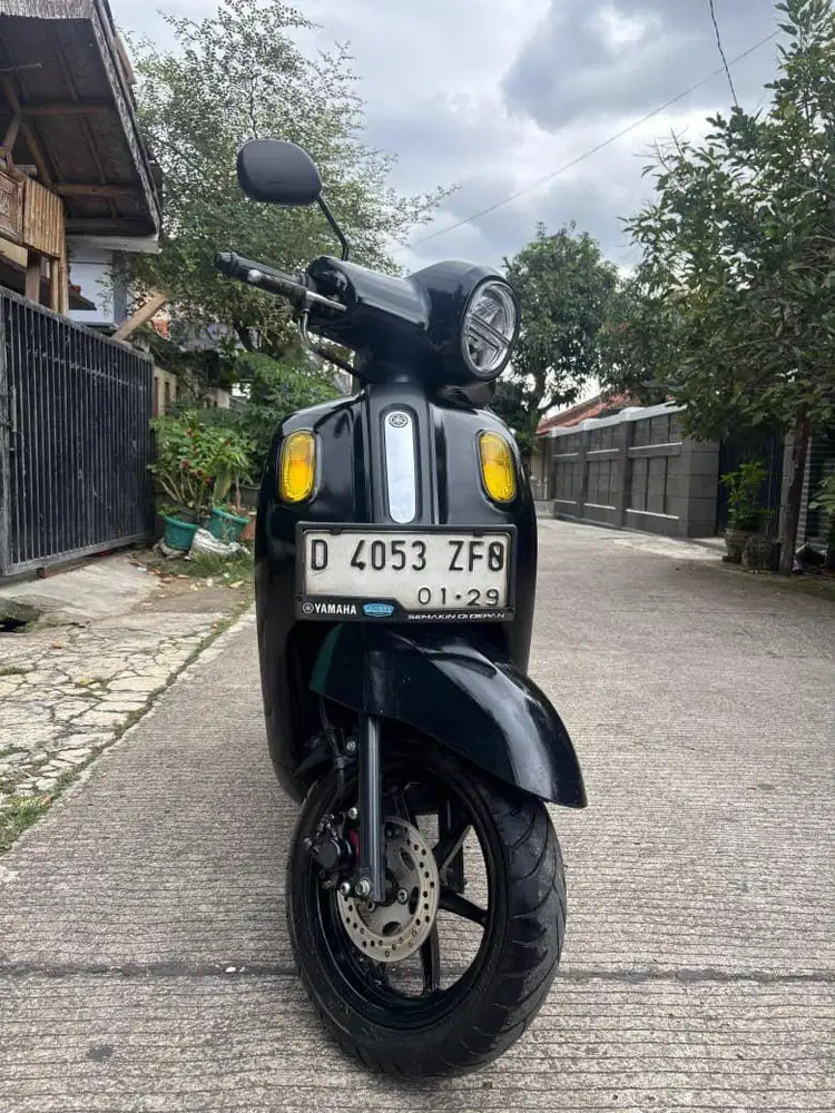 Yamaha Fazzio 2024 hitamm