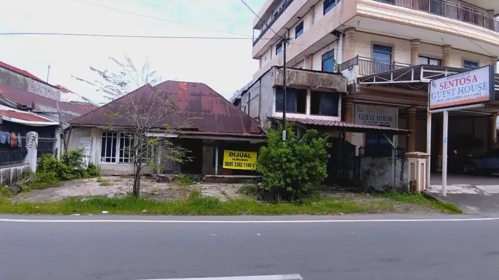 Tanah Dijual 250 m2 plus bangunan diatasnya