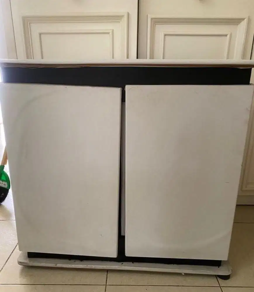 Cabinet 2 Pintu