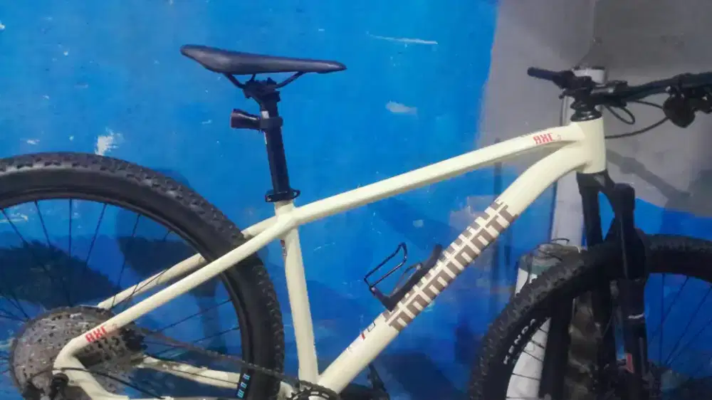 Sepeda gunung mtb