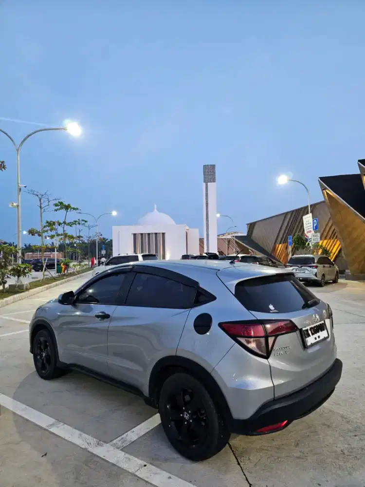 Honda HR-V MT (Rare Item)