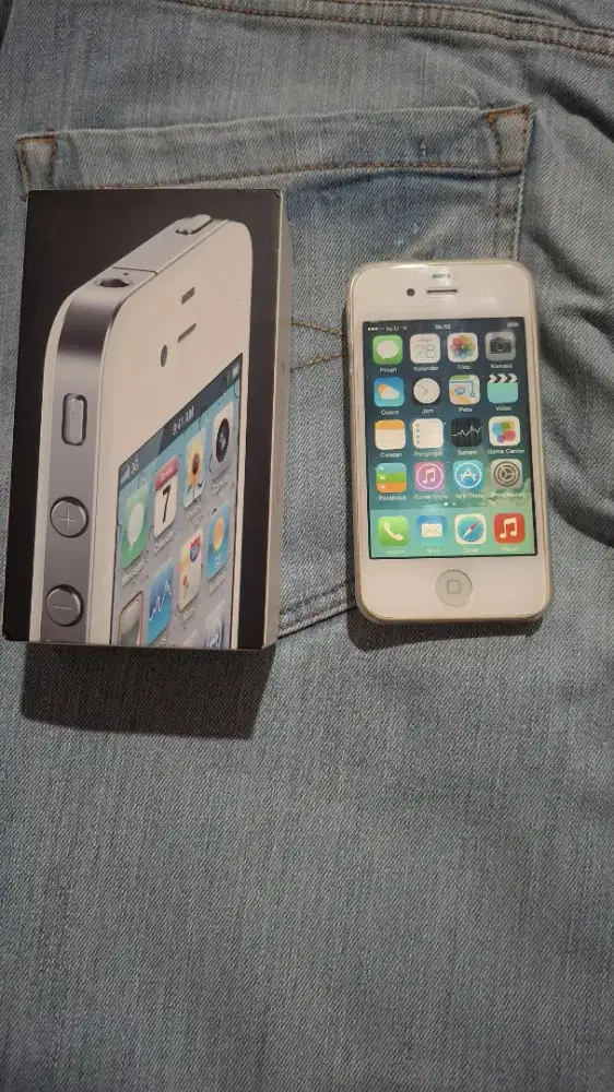 iPhone 4 32GB Full Set