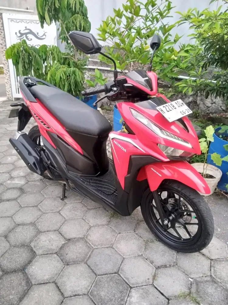 Honda Vario 125 cbs 2019 merah glossy
