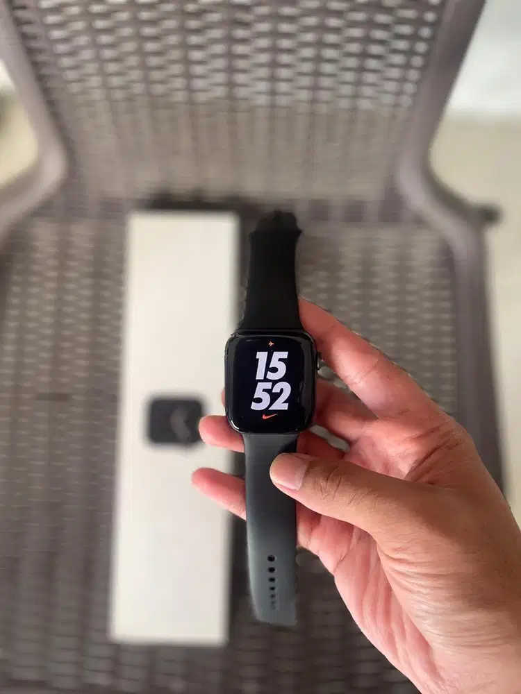 Apple Watch Series 6 44mm Black Ex Resmi iBox