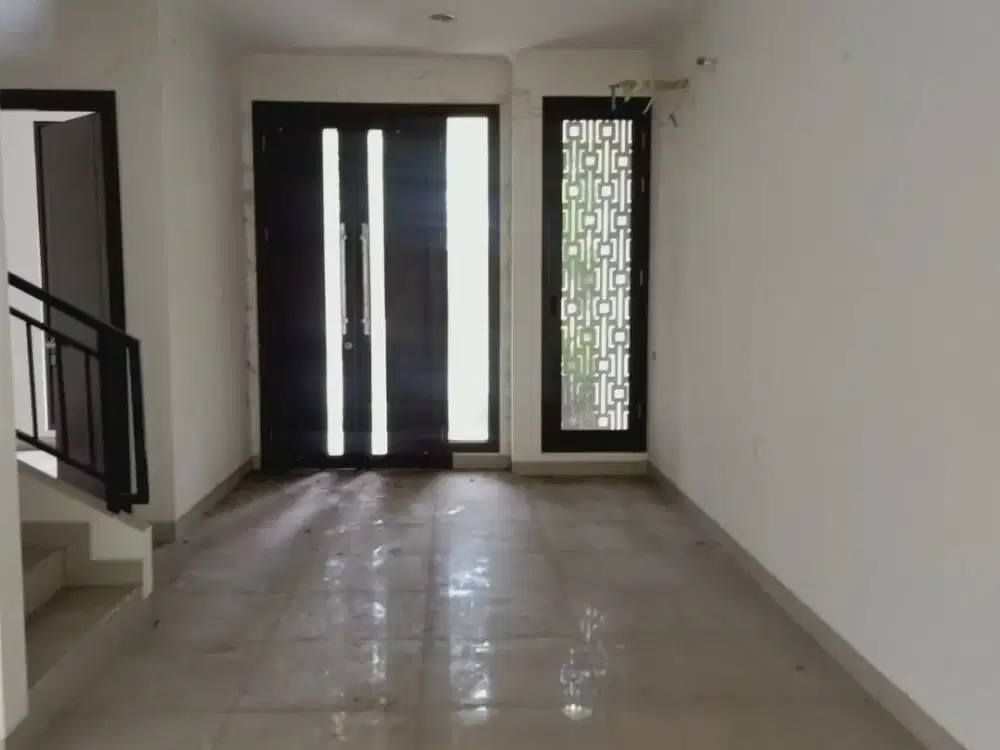 Rumah Siap Huni 2 Strategis di Summarecon Cluster Btari