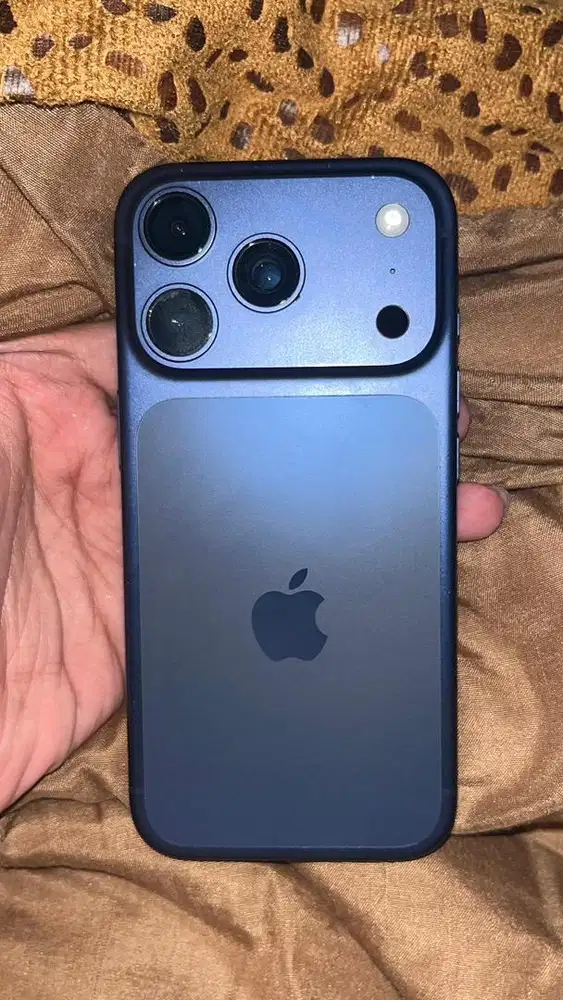 Di jual 17 pro 256gb